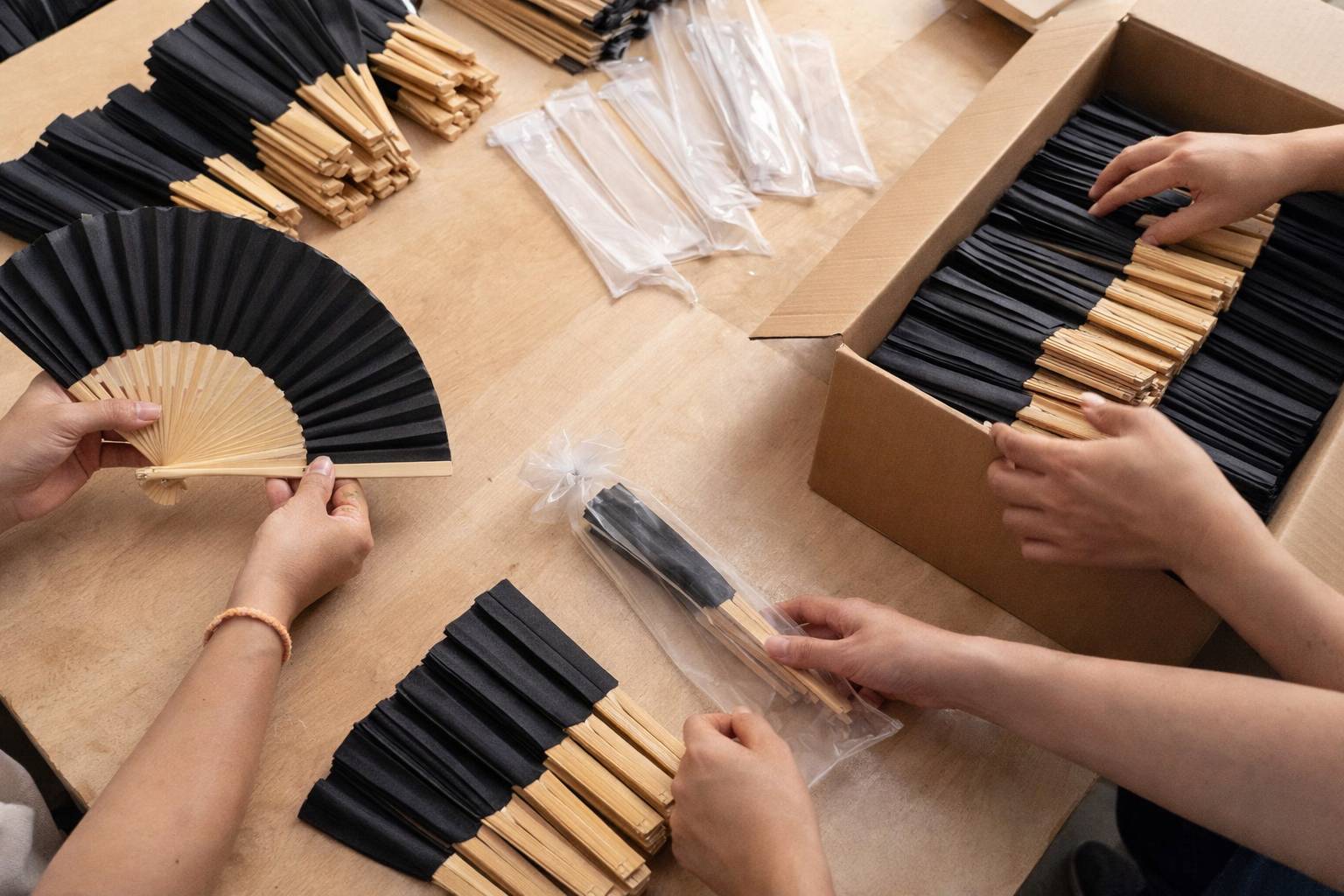 Krásné vějíře - množstevní slevy a potisk